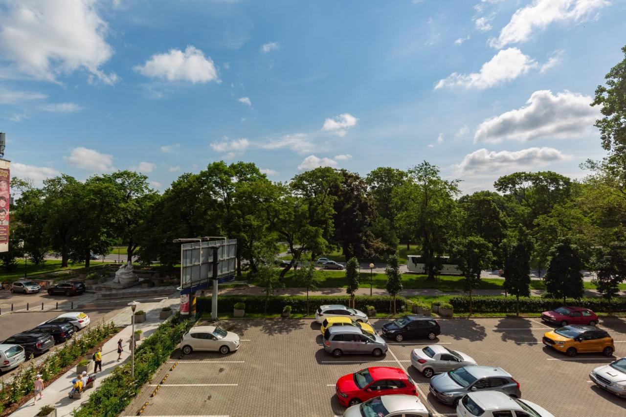 Center Capitol By Renters Apartment Warsaw
